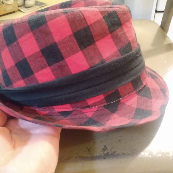 Fedora hat - Picture 3 of 5